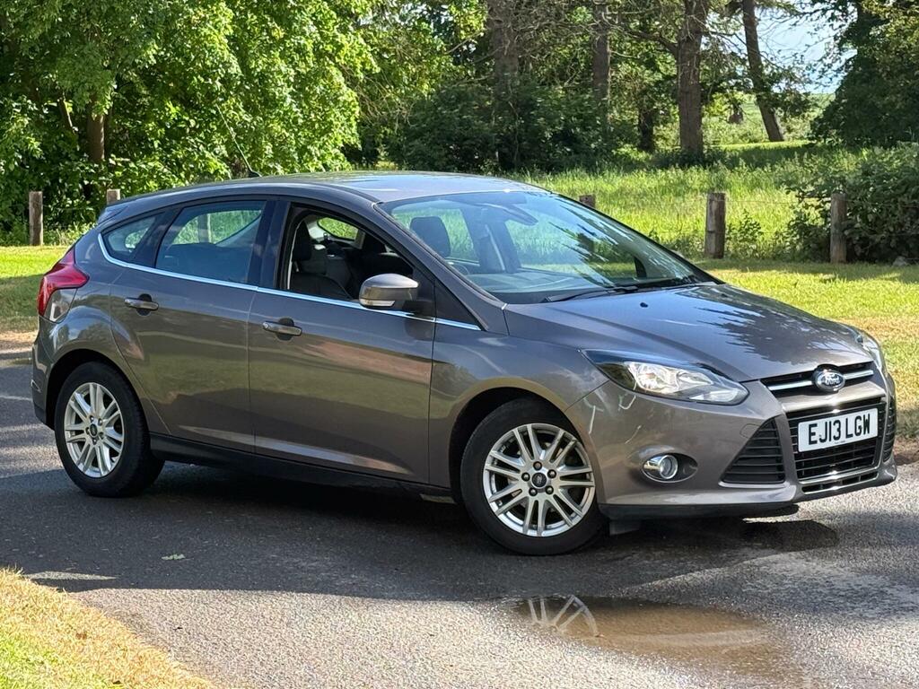 Ford Focus 1.6 Titanium Powershift Euro 5 Brown