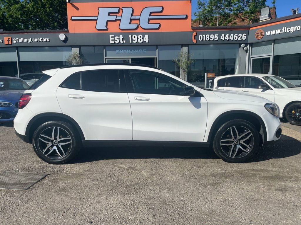 Mercedes-Benz GLA Class 1.6L Urban Edition LP19DWL White #2