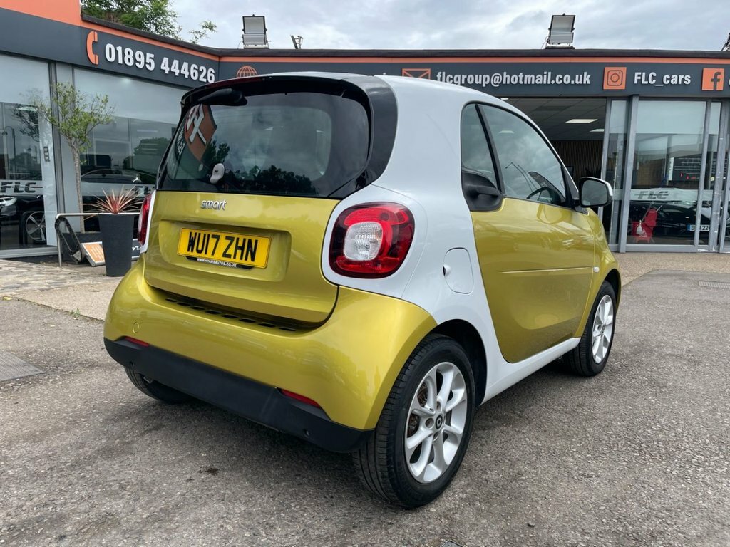 Smart Fortwo Coupe 1L Passion Yellow #4