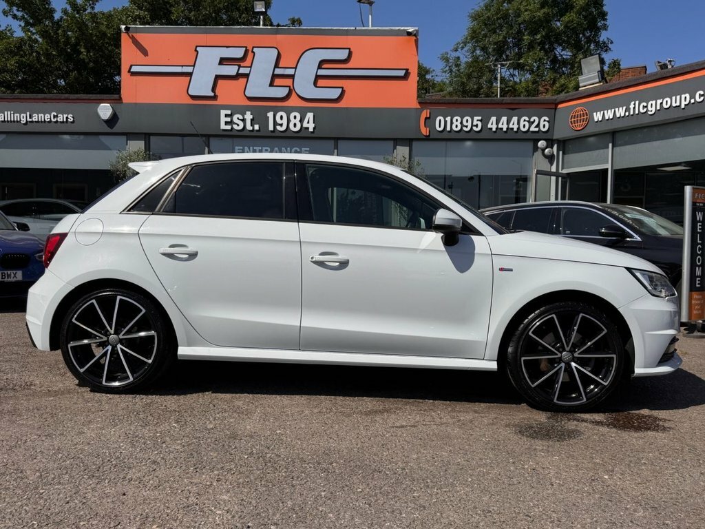 Audi A1 1L Black Edition GU18VCT White #6