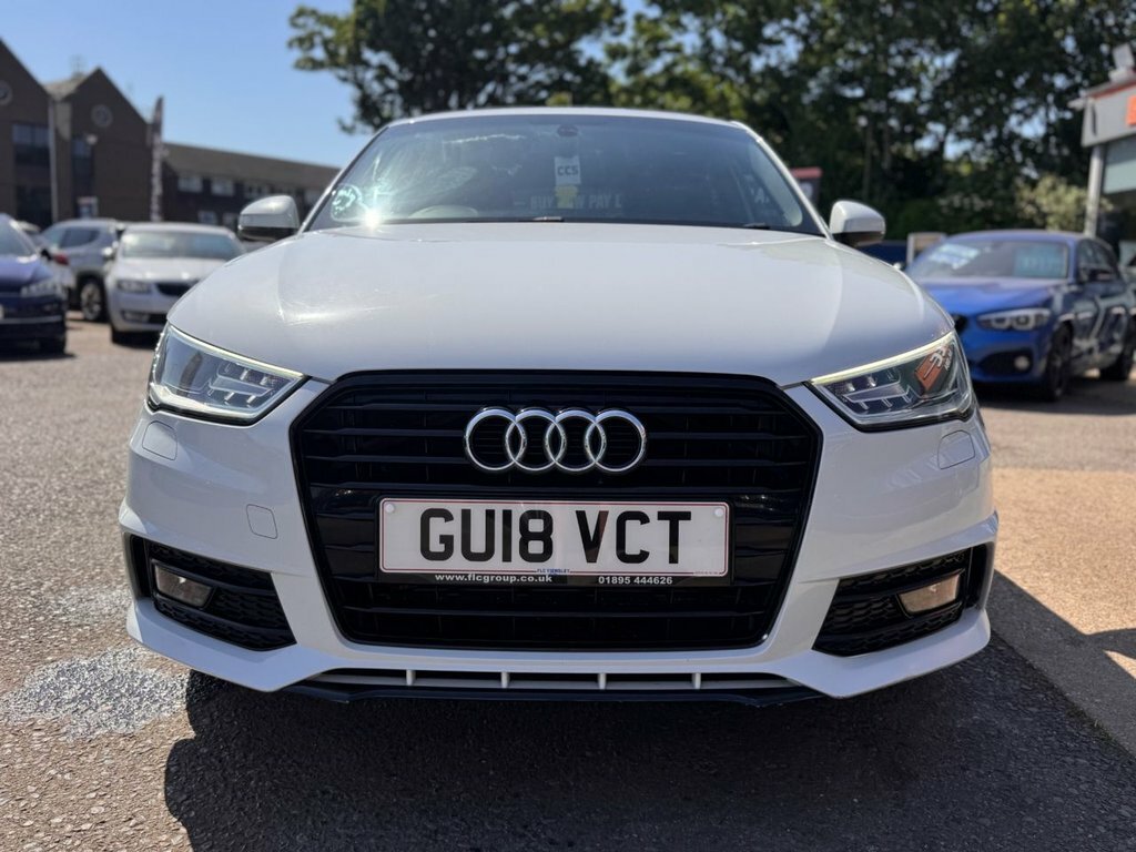 Audi A1 1L Black Edition GU18VCT White #4