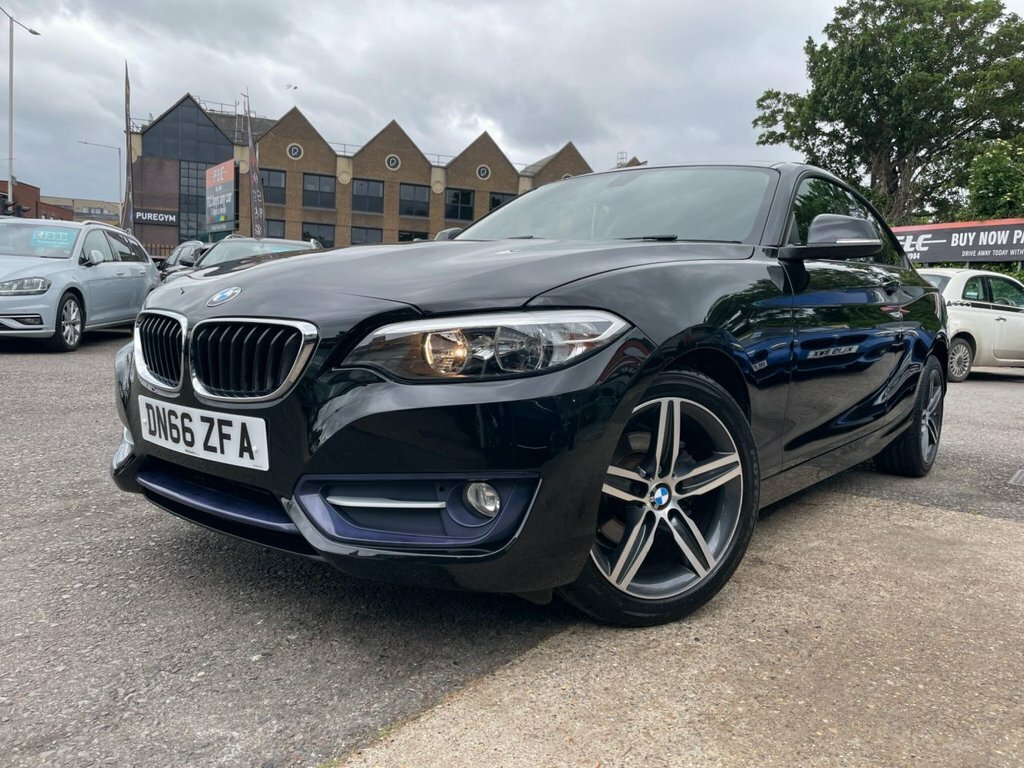 BMW 2 Series Gran Coupe 2L Sport Black #4