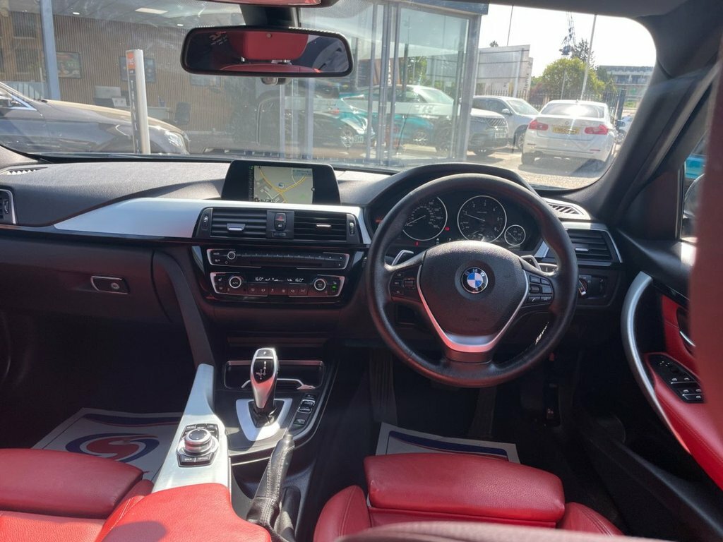 BMW 3 Series 2L Sport YK66GOU Grey #2