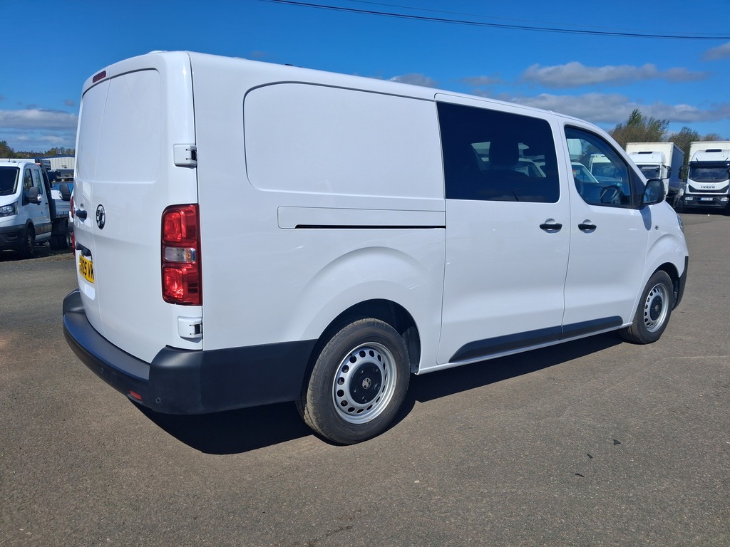 Vauxhall Vivaro Vivaro 2.0 Prime XL 145Ps CK25VKL #5