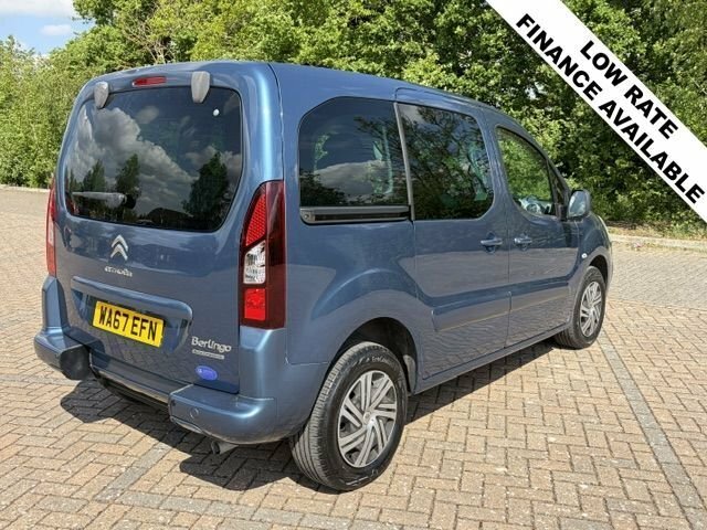 Seat  2017 17 Elx Black #7