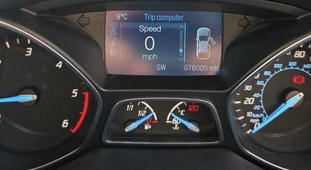Ford Kuga 2.0 Tdci Titanium Suv LT15BHE Black #6