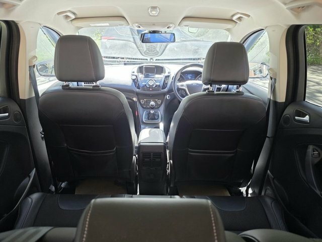 Ford Kuga 2.0 Tdci Titanium Suv Black