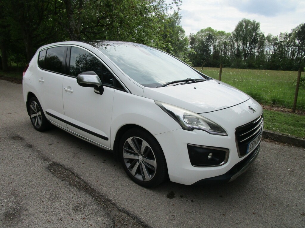 Peugeot 3008 1.6 Hdi Allure - White, Black Half Leather, Sat Na White