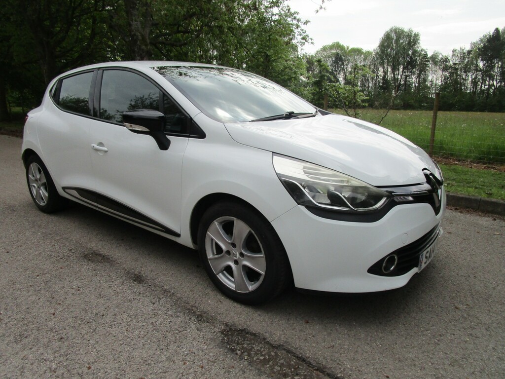 Renault Clio 1.2 Dynamique Medianav 1.2 16V 75 - Fsh - White