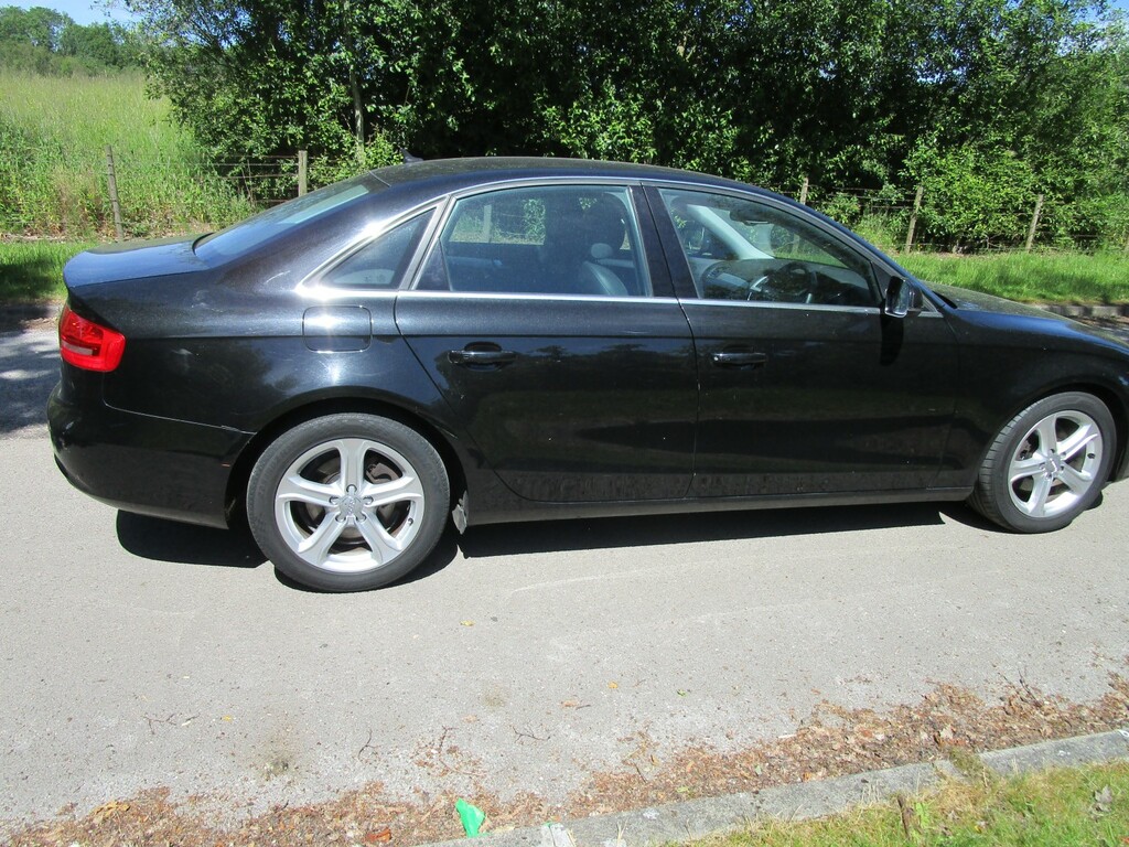 Audi A4 2.0 Tdi Ultra Se Technik - Full Heated Leather - CA15ZRY Black #3