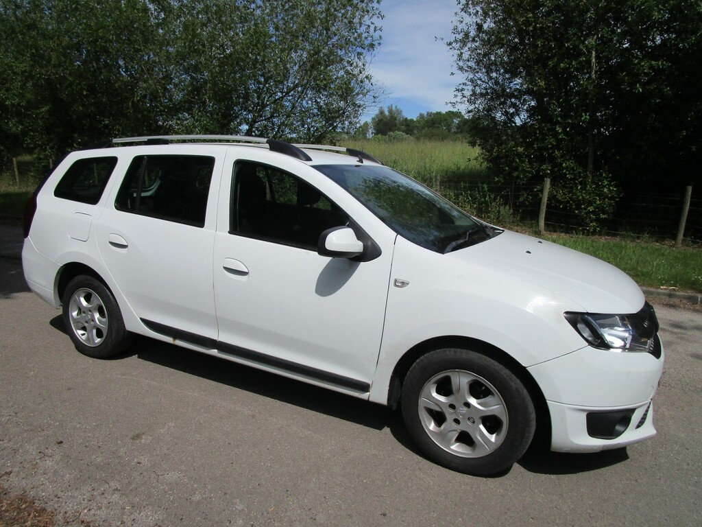 Dacia Logan 1.5 Laureate Dci 90 - 20 Road Tax - Mot May 2027 White #2