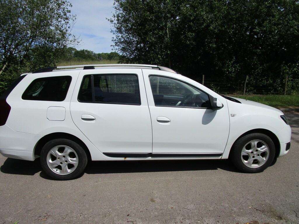 Dacia Logan 1.5 Laureate Dci 90 - 20 Road Tax - Mot May 2027 White #3