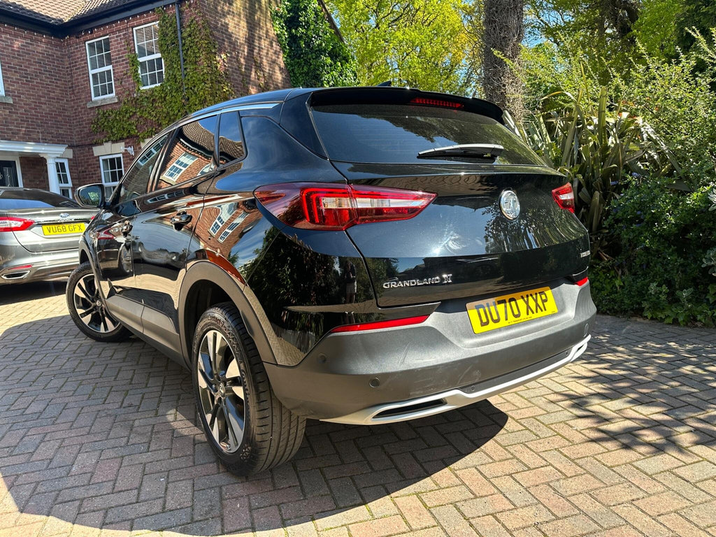 Vauxhall Grandland X 1.5 Turbo D Sri Nav Euro 6 Ss DU70XXP Black #4