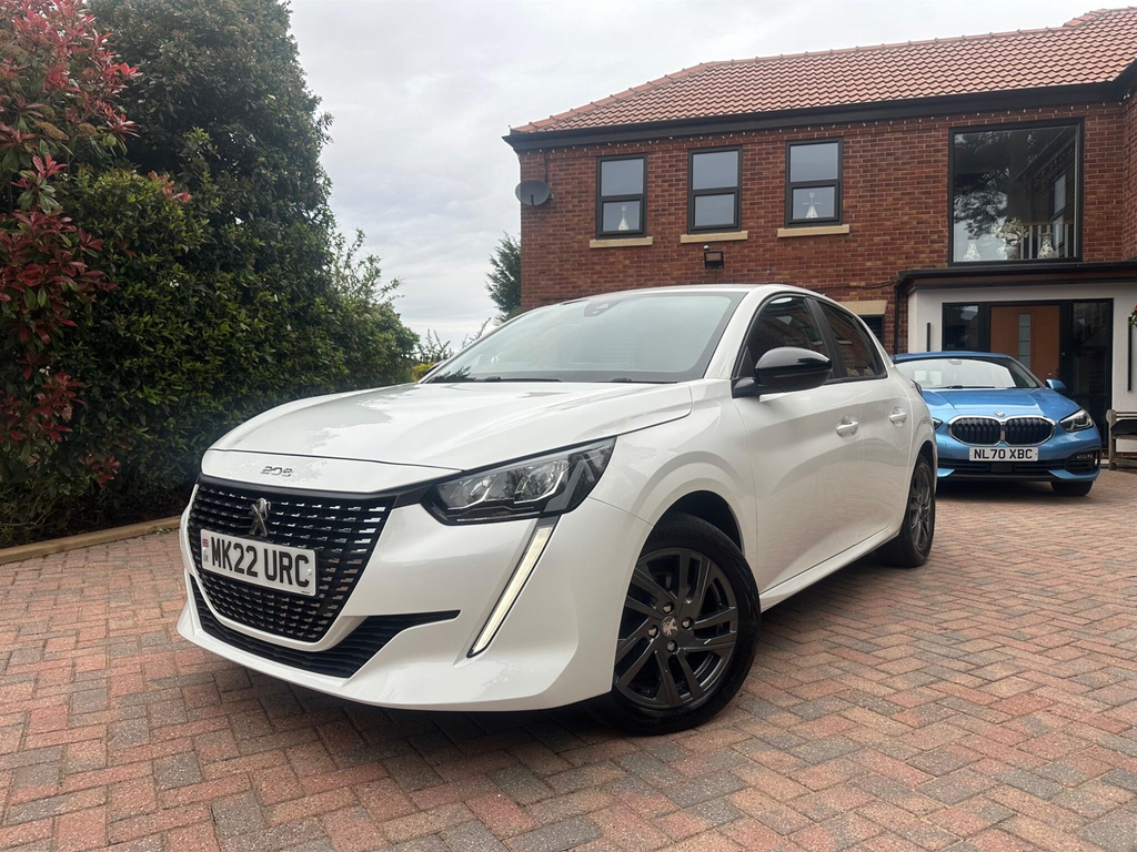 Peugeot 208 1.2 Puretech Active Premium Euro 6 Ss MK22URC White #3