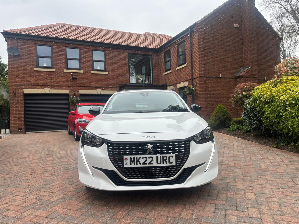 Peugeot 208 1.2 Puretech Active Premium Euro 6 Ss MK22URC White #2