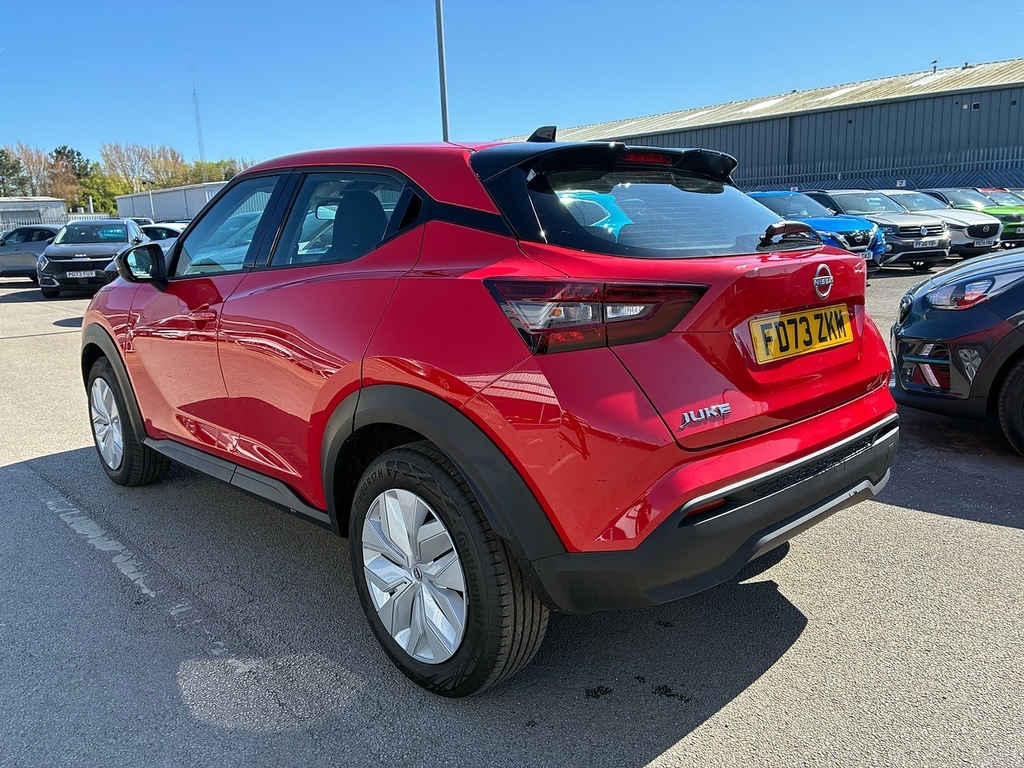Nissan Juke Dig-t Acenta FD73ZKM Red #2