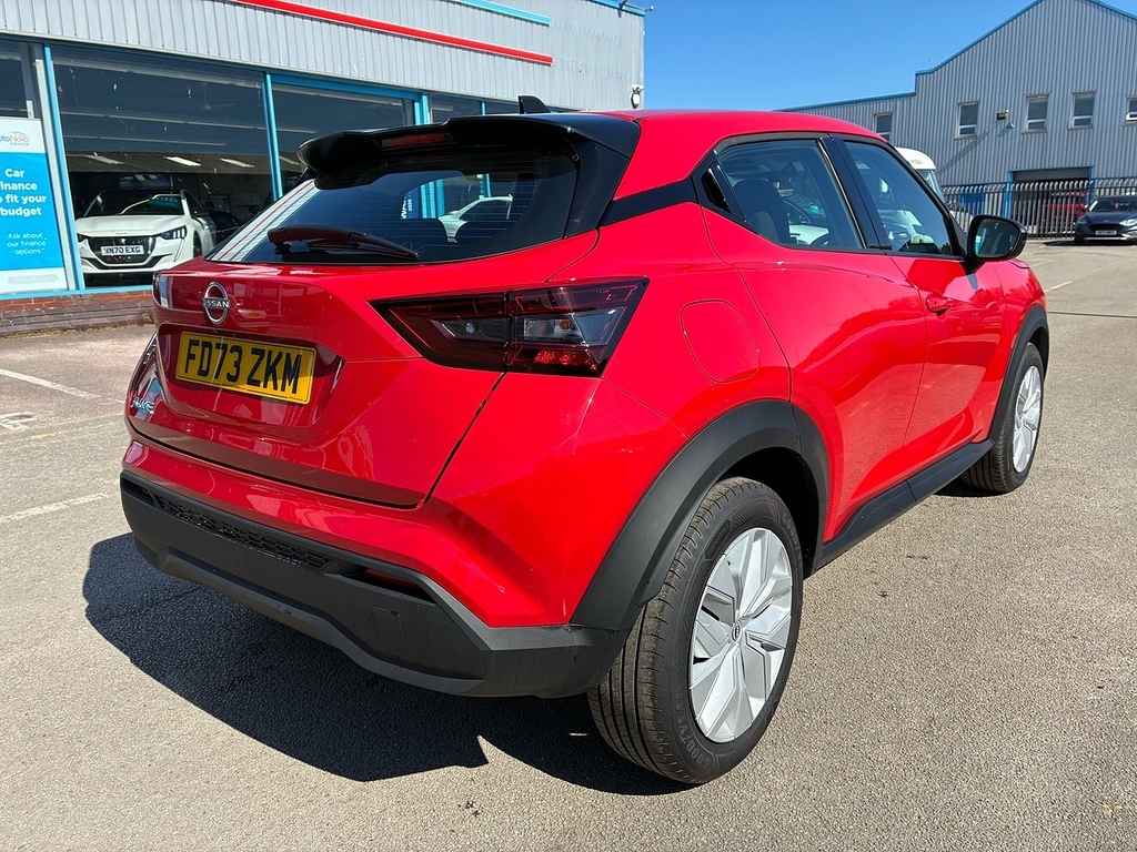 Nissan Juke Dig-t Acenta FD73ZKM Red #4