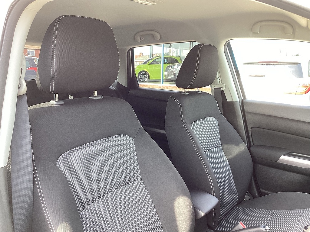 Suzuki Vitara Boosterjet Mhev Sz-t EY23LCC Silver #6