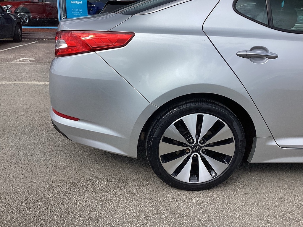 Kia Optima Black #35