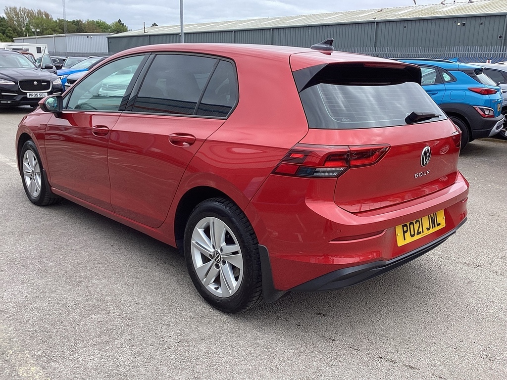 Volkswagen Golf Tsi Life Red #3