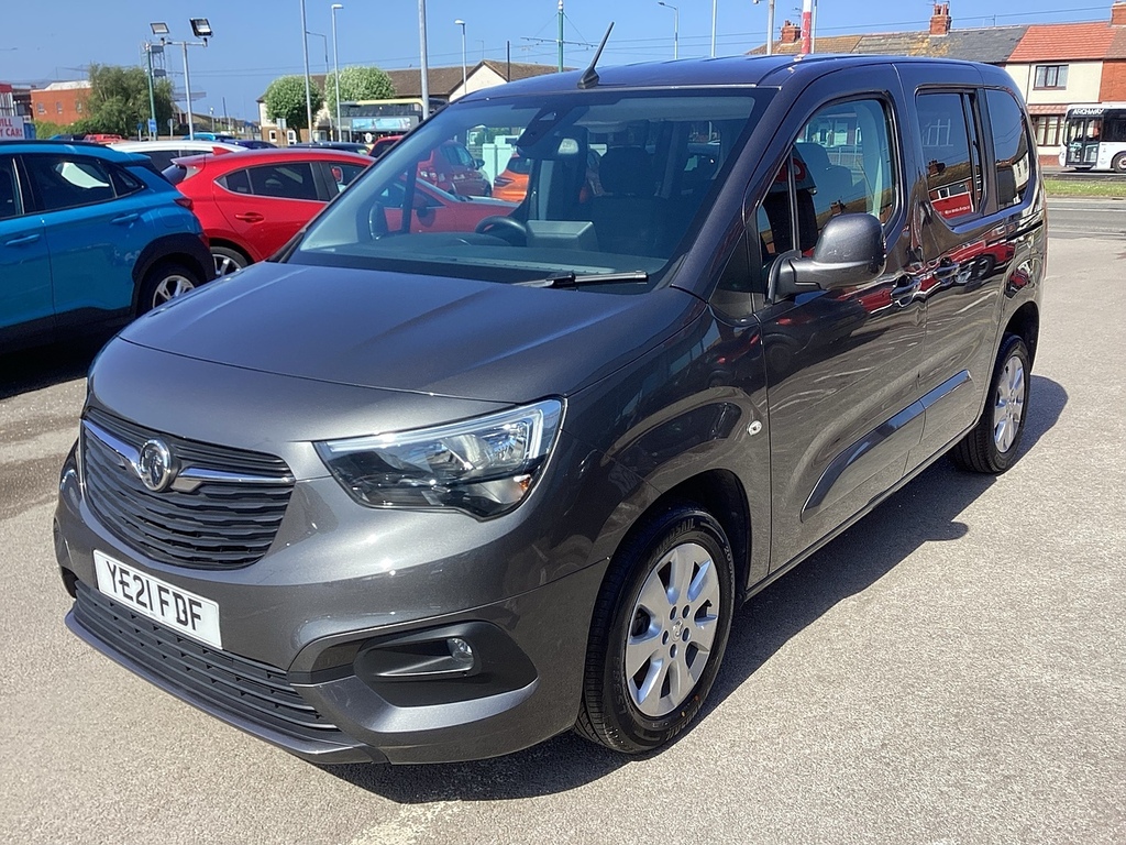 Vauxhall Combo Life Turbo D Se YE21FDF Grey #4