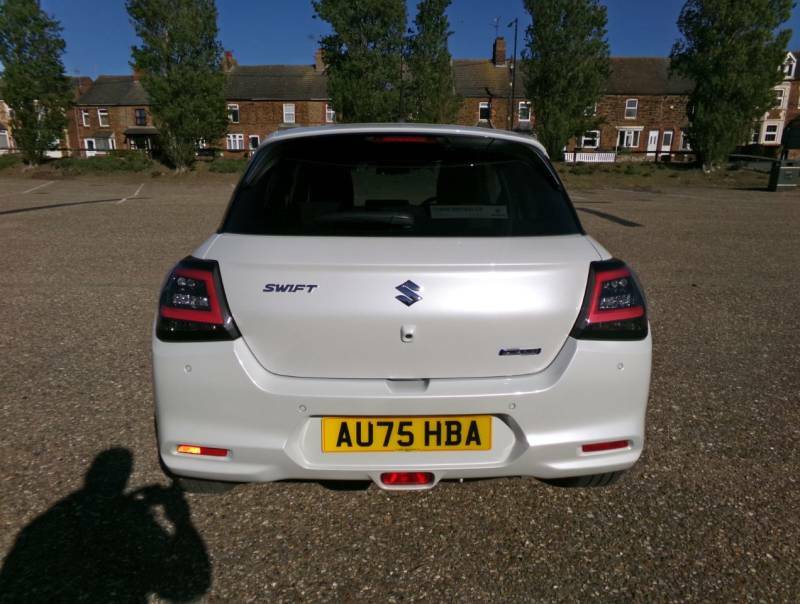 Suzuki Swift 1.2 Mild Hybrid Ultra - 2025 75 AU75HBA White #6