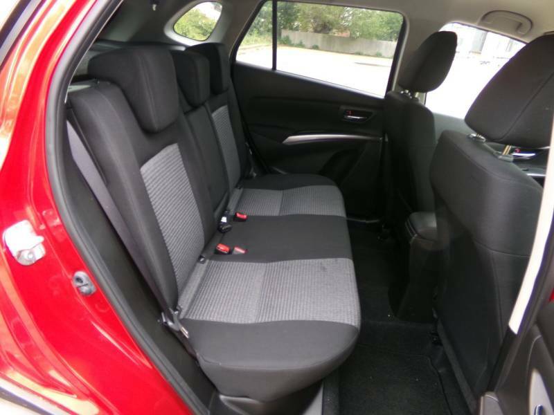 Suzuki S Cross 1.5 Hybrid Motion Ags - 2023 23 LN23UMK Red #4