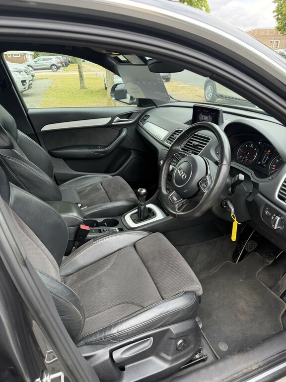 Audi Q3 2.0 Tdi S Line Plus 2015 SO15VOB Grey #5