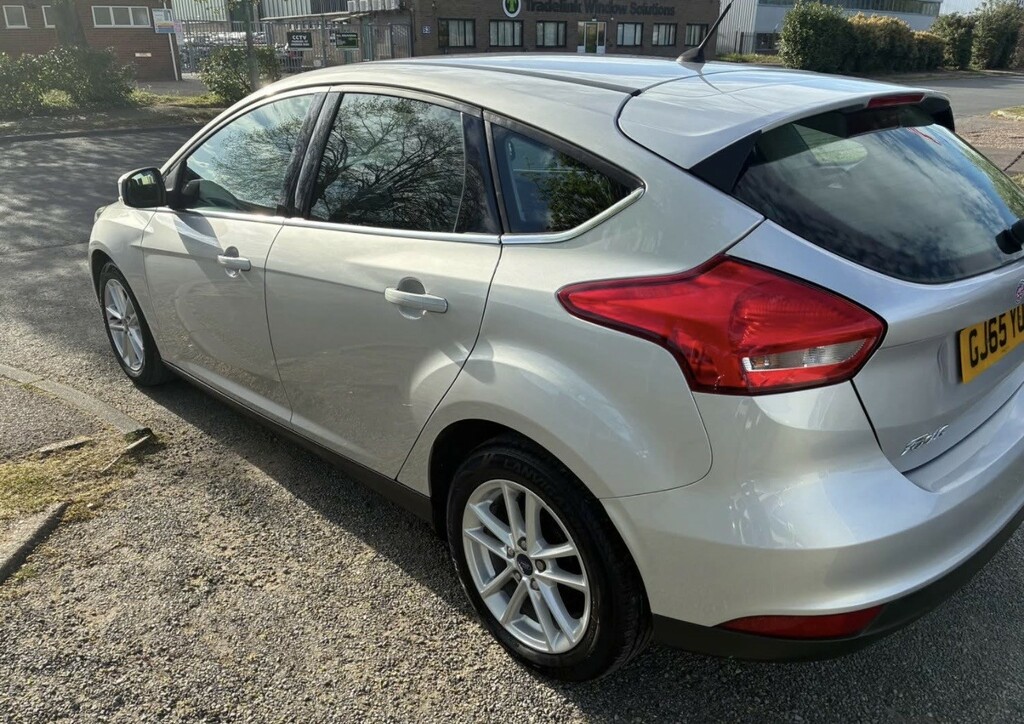 Ford Focus 1.5 Tdci Zetec 2015 GJ65YOD Silver #4