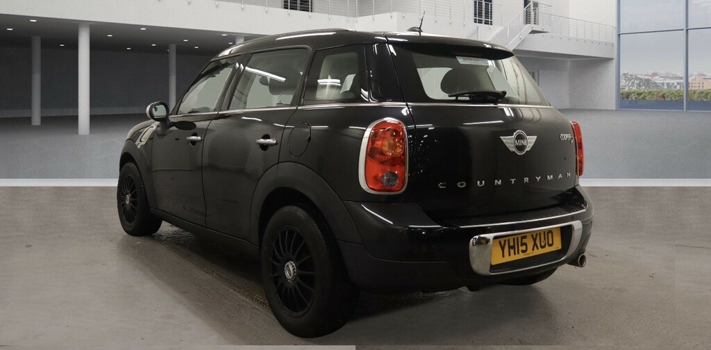 Mini Countryman 1.6 Cooper D Countryman 2015 YH15XUO Black #2