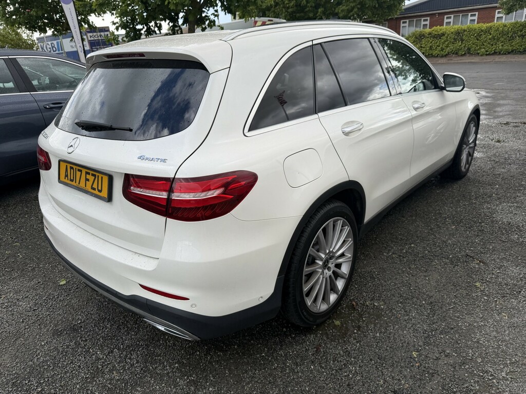 Mercedes-Benz GLC Class 3.0 Glc350d V6 Amg Line 2017 AD17FZU White #4