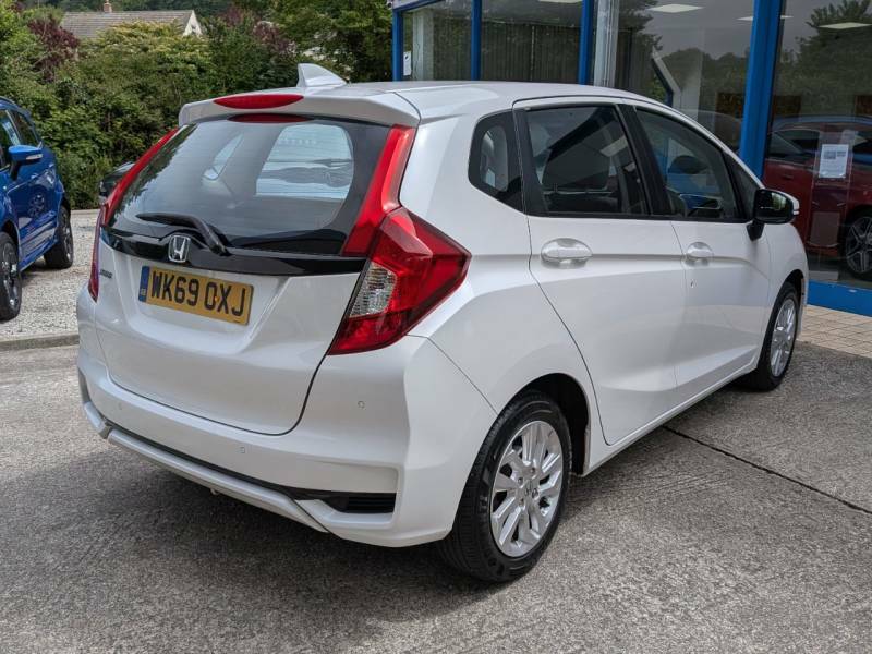 Honda Jazz 1.3 I-vtec Se Navi Cvt - 2019 69 WK69OXJ White #6