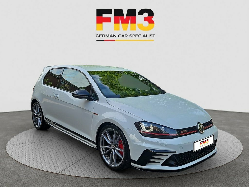 Volkswagen Golf 2L Null White