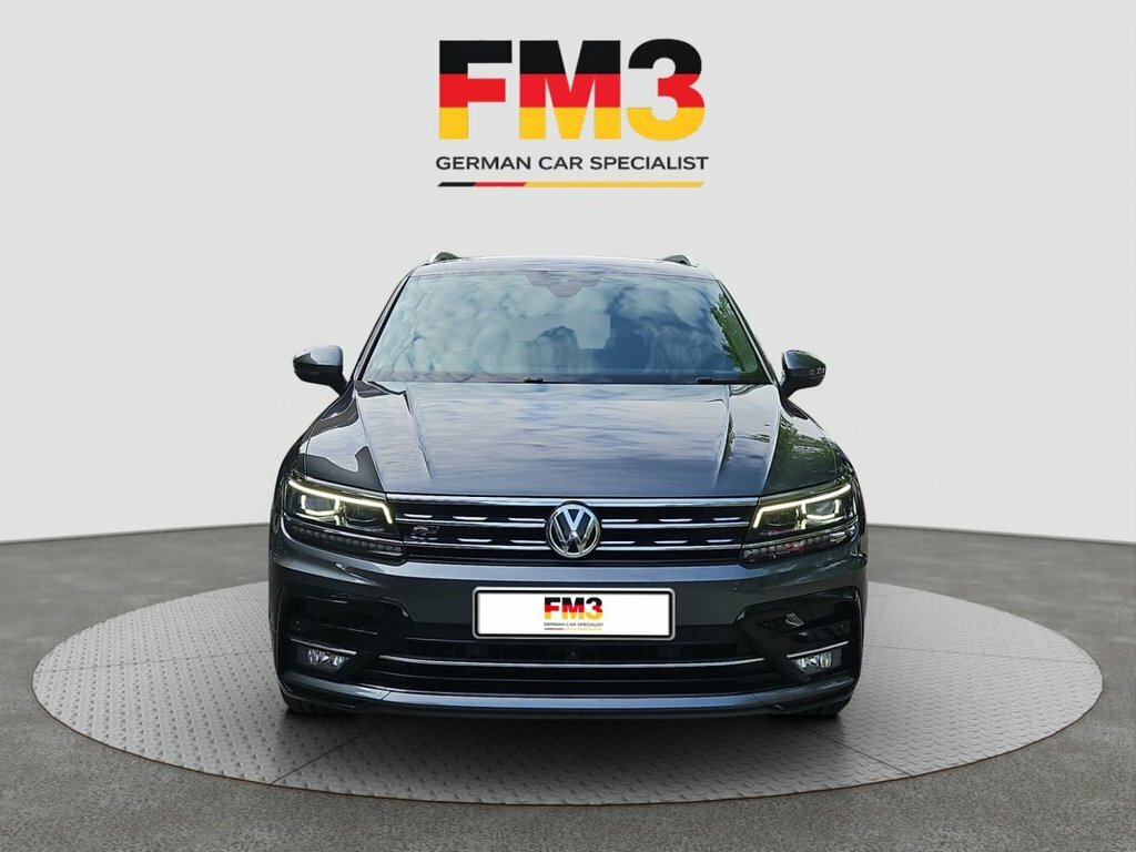 Volkswagen Tiguan 2L R-line Tech ET19LVE Grey #3