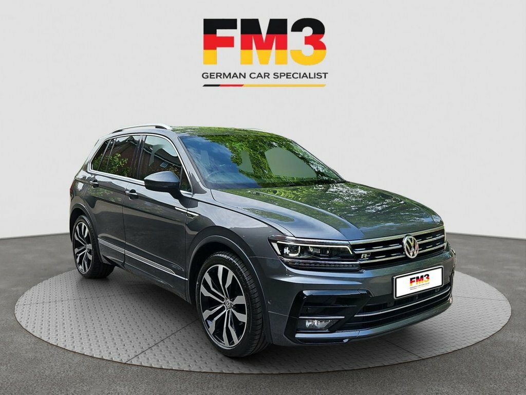 Volkswagen Tiguan 2L R-line Tech Grey