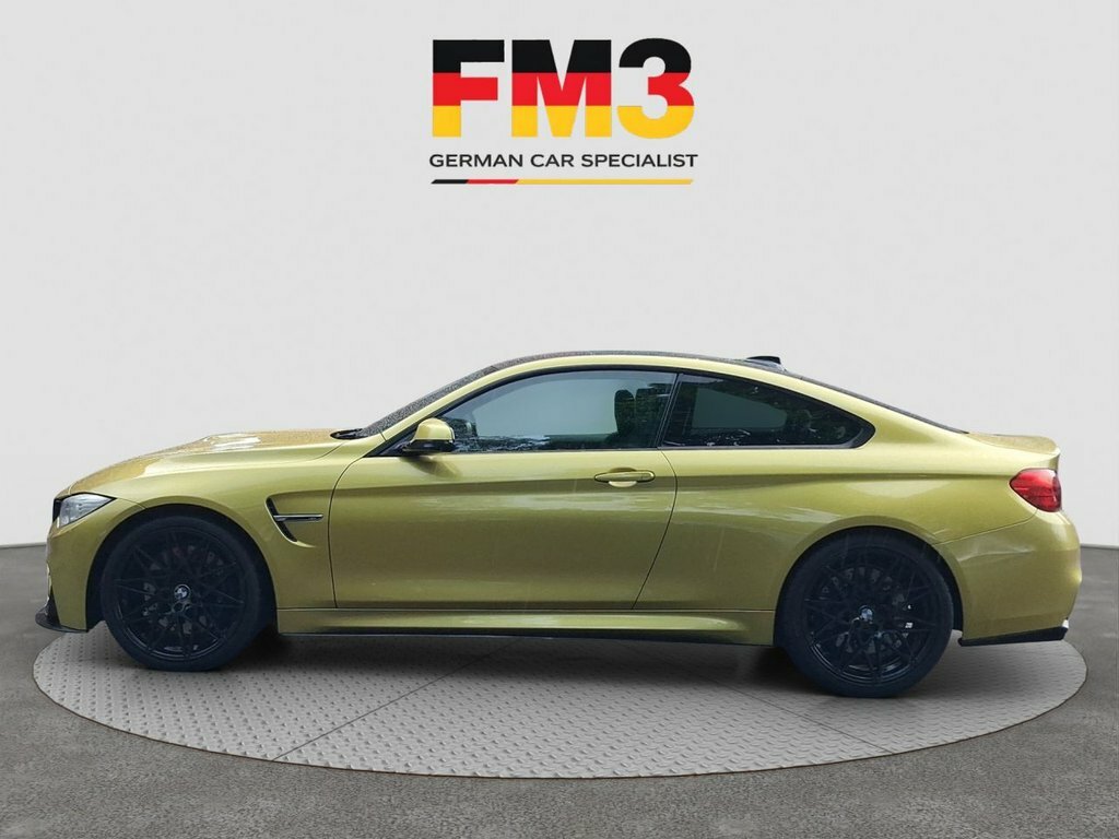 BMW M4 3L Null FJ15FLD Yellow #4