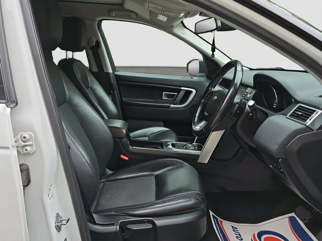 Land Rover Discovery Sport 2L Se Tech SC16TMU White #5
