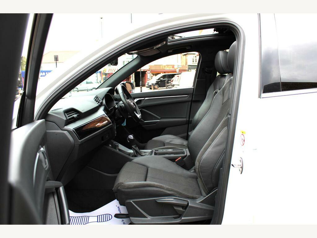Audi Q3 1.5 Tfsi Cod 35 Black Edition S Tronic Euro 6 S S  White #5