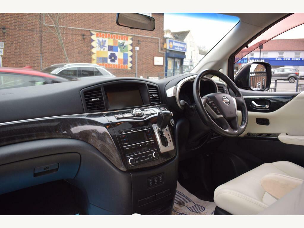 Nissan Elgrand Automatic Black #2