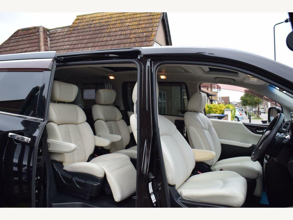 Nissan Elgrand Automatic Black #6