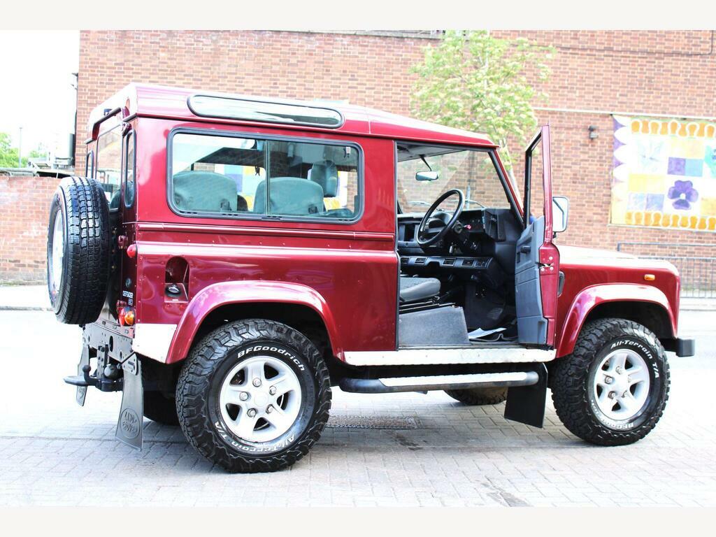 Land Rover Defender 90 2.5 Td5 County Station Wagon EN52HZC Red #6