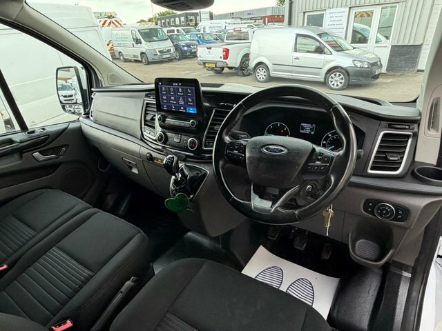 Ford Transit Custom 300 Ecoblue Limited Panel White