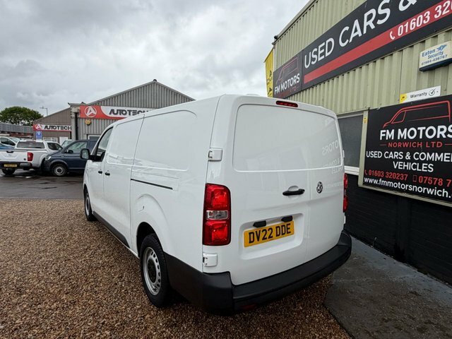 Vauxhall Vivaro Turbo D 2900 Dynamic DV22DDE White #3