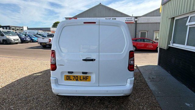 Vauxhall Combo Turbo D 2300 Sportive DL70LHF White #5
