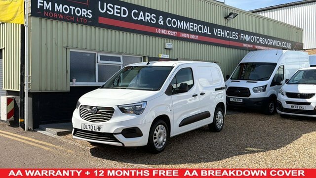 Vauxhall Combo Turbo D 2300 Sportive White