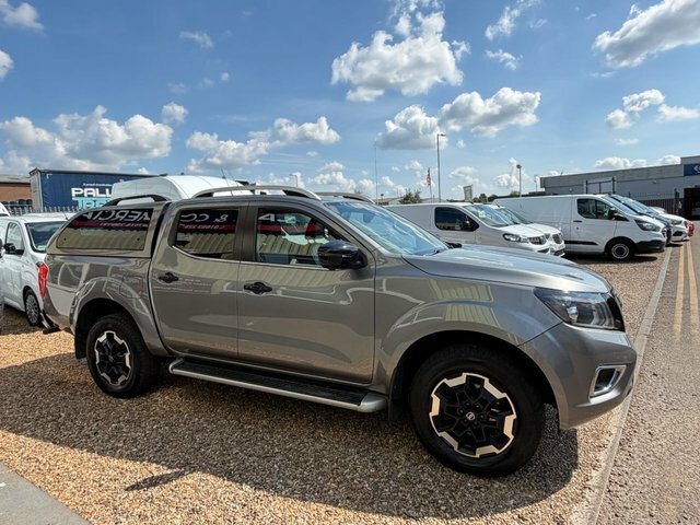 Nissan Navara Dci Tekna Pickup Double LR69KRZ Grey #6