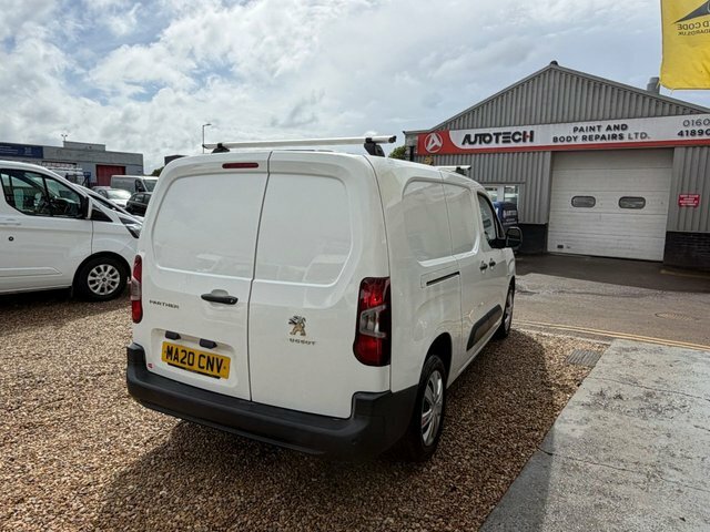 Peugeot Partner Bluehdi 950 Professional Long MA20CNV White #2