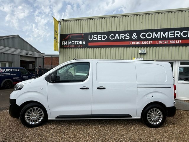 Toyota PROACE Icon Medium Panel Van White #2