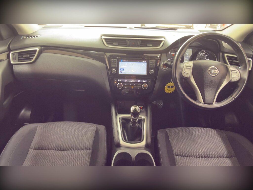 Nissan Qashqai 1.6 Dig-t N-connecta Suv 2Wd Eur VN66AWY Grey #4