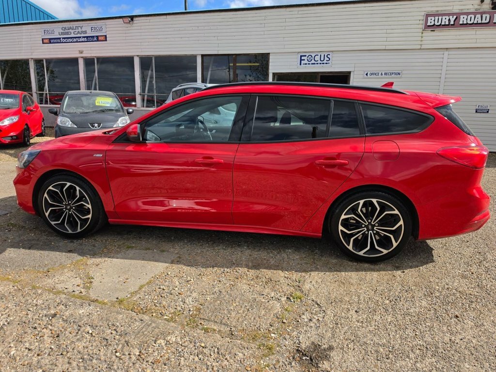 Ford Focus 1.5L St-line X GN69MWZ Red #3